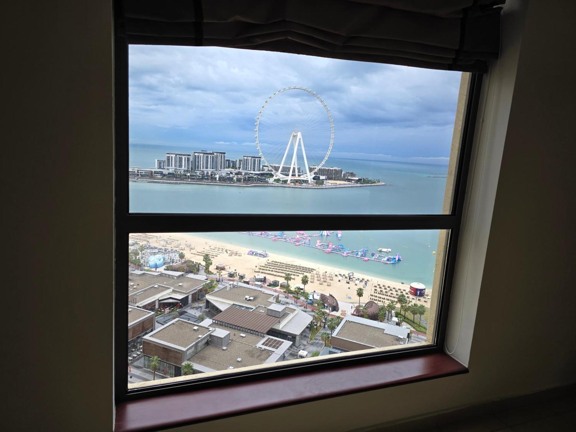 1 World Beach Property, Jbr, Award Winning Hostel, Coliving, Near Metro Dubai Dış mekan fotoğraf